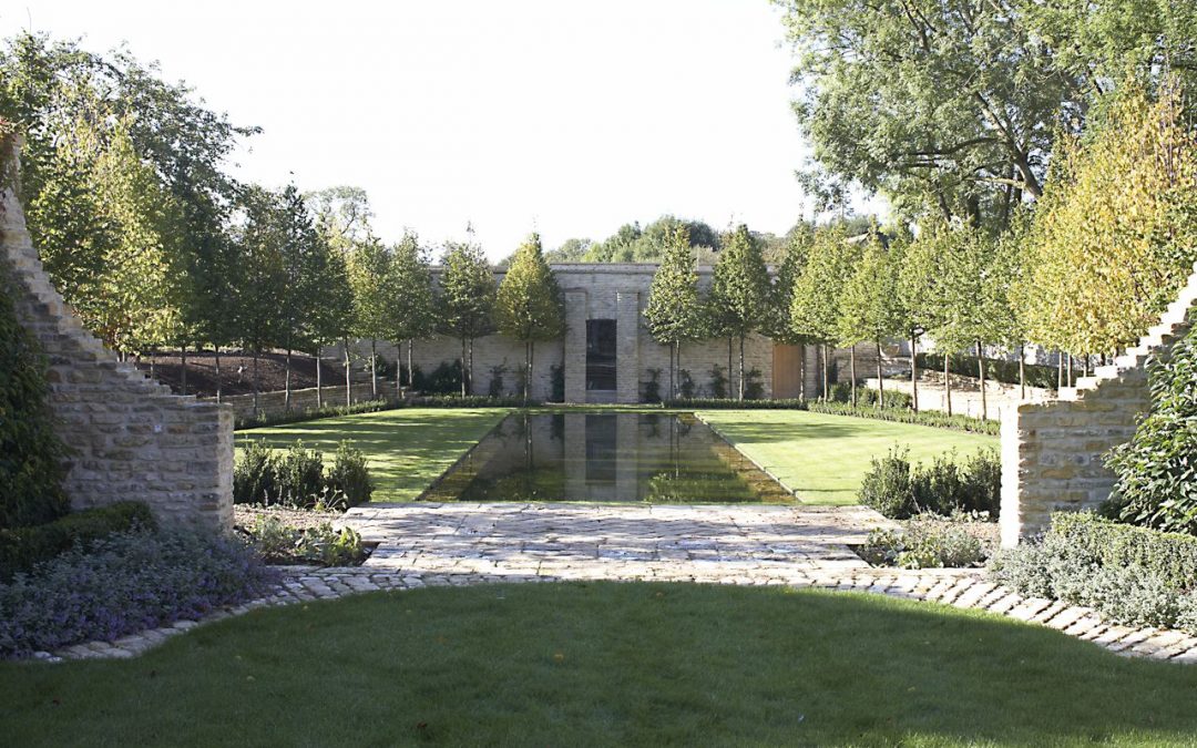 New Pool Building, Near Bristol